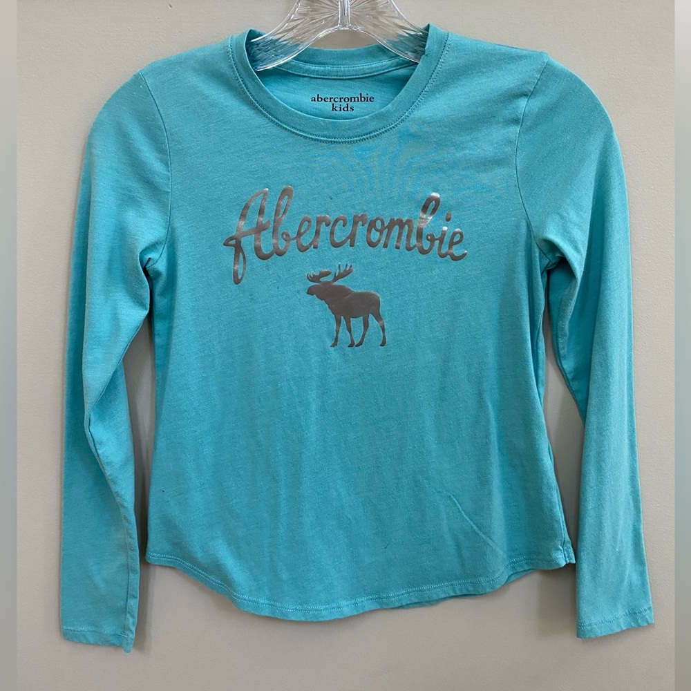 🔴 3/$10 - Kid’s Abercrombie Long Sleeve Tee